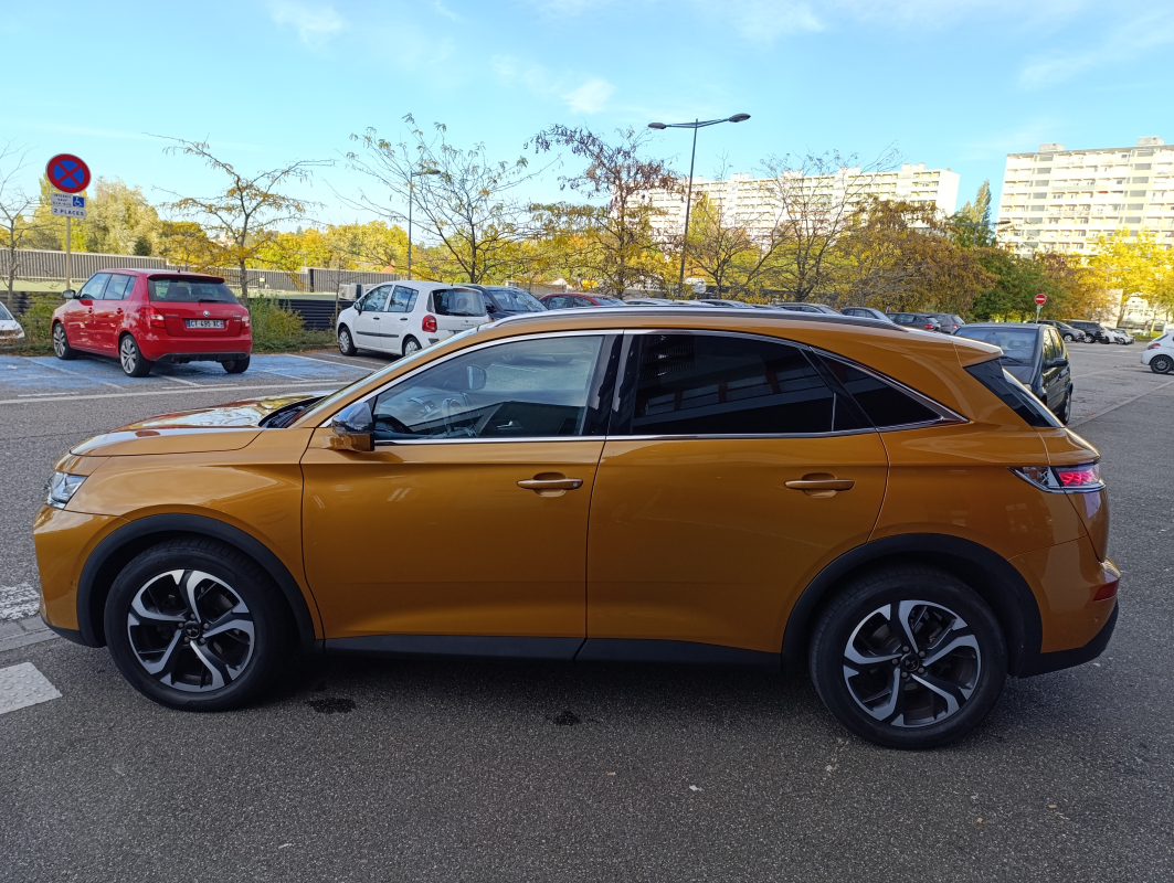 DS DS7 CROSSBACK — 4