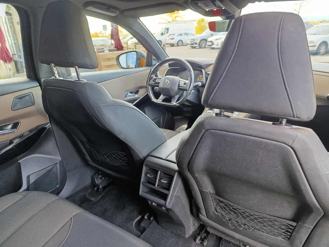 DS DS7 CROSSBACK — 13