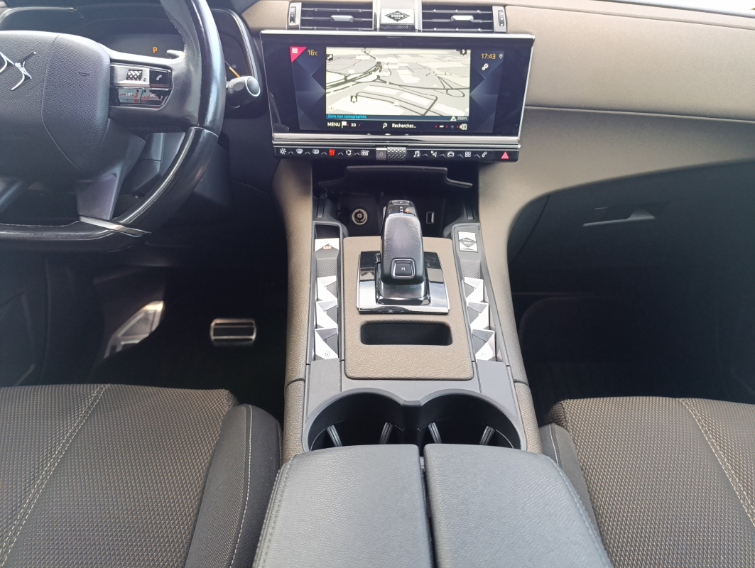 DS DS7 CROSSBACK — 20