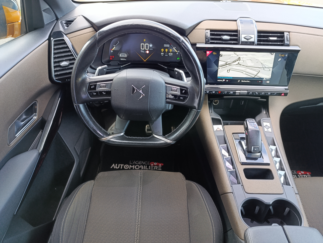 DS DS7 CROSSBACK — 18