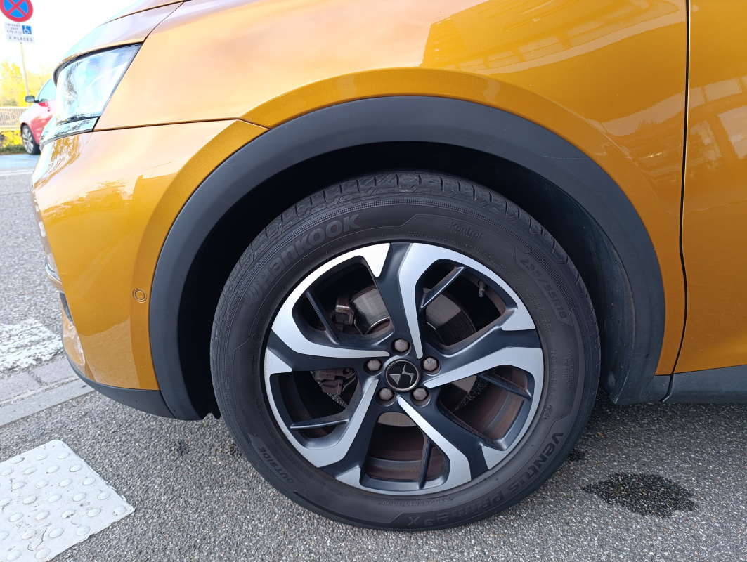 DS DS7 CROSSBACK — 27