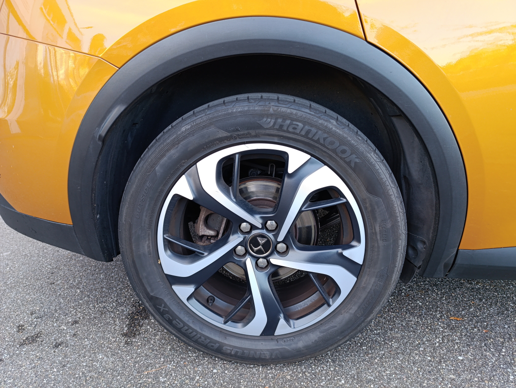 DS DS7 CROSSBACK — 32