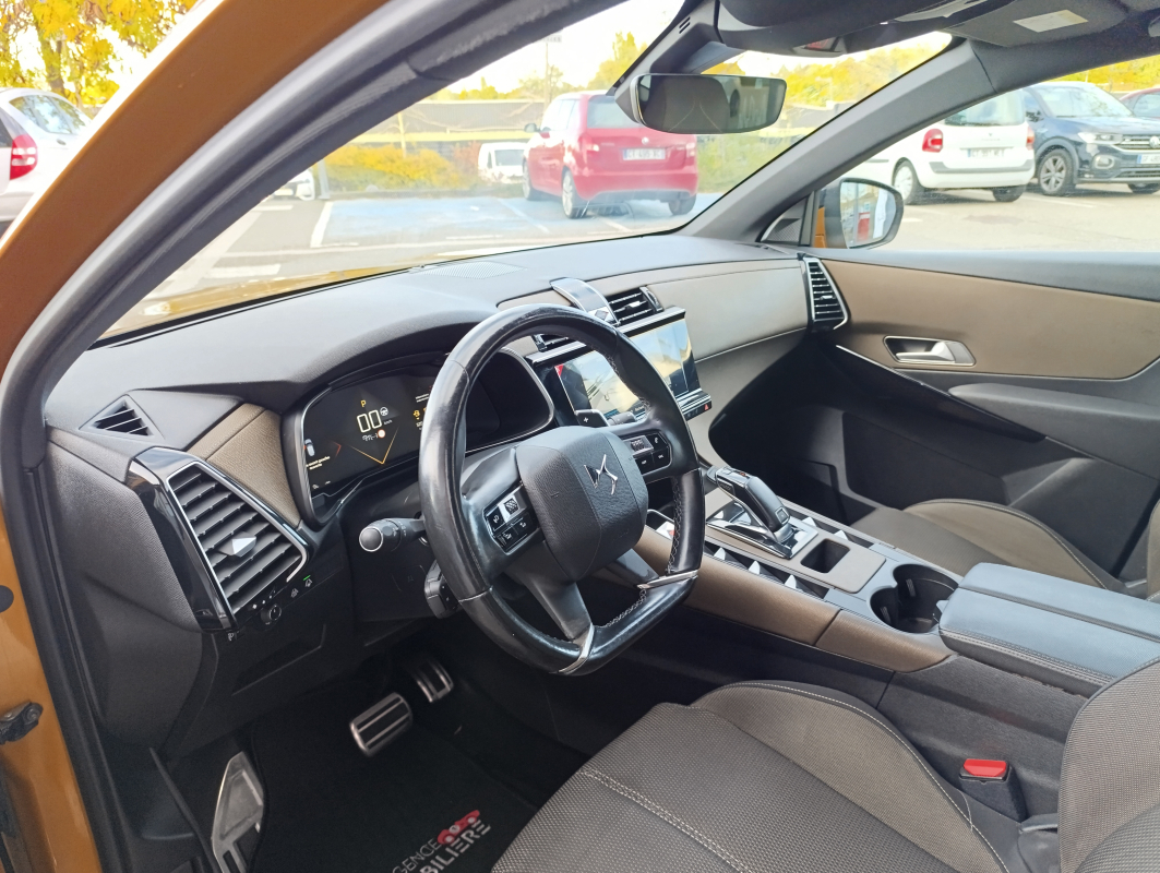 DS DS7 CROSSBACK — 25