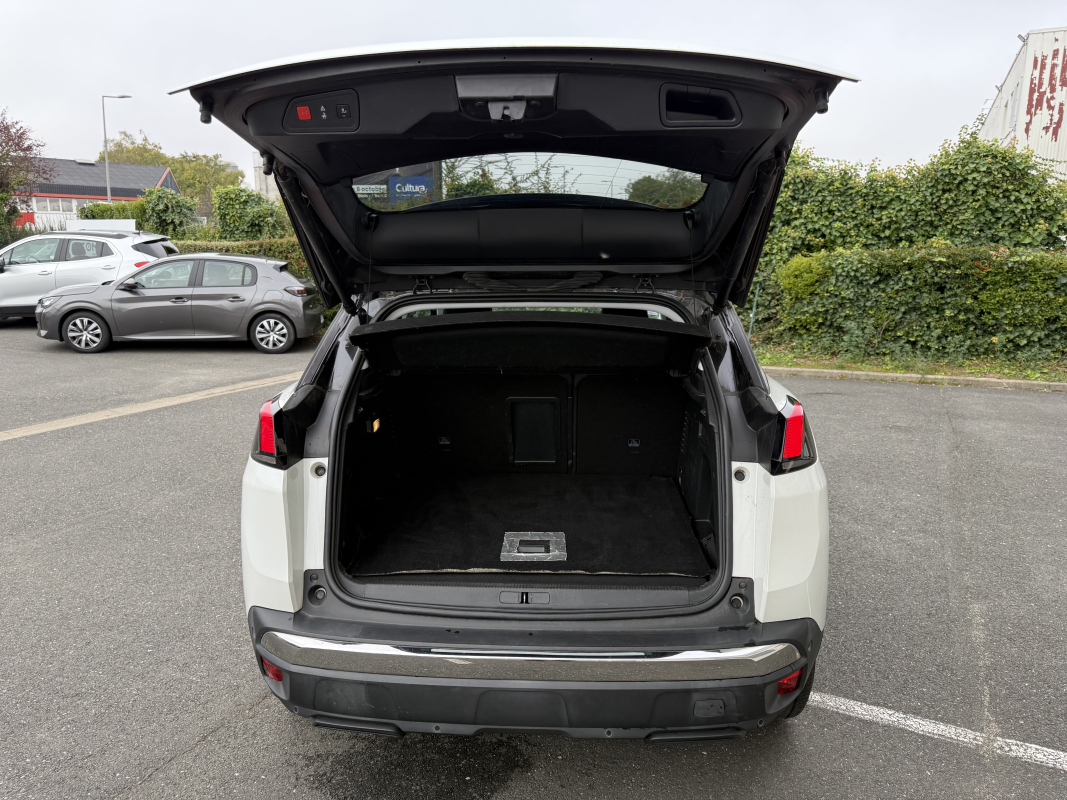 Peugeot 3008 — 36