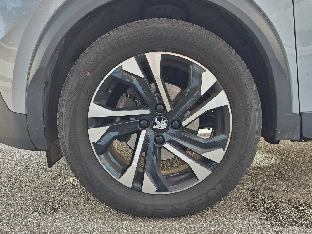 Peugeot 2008 — 9