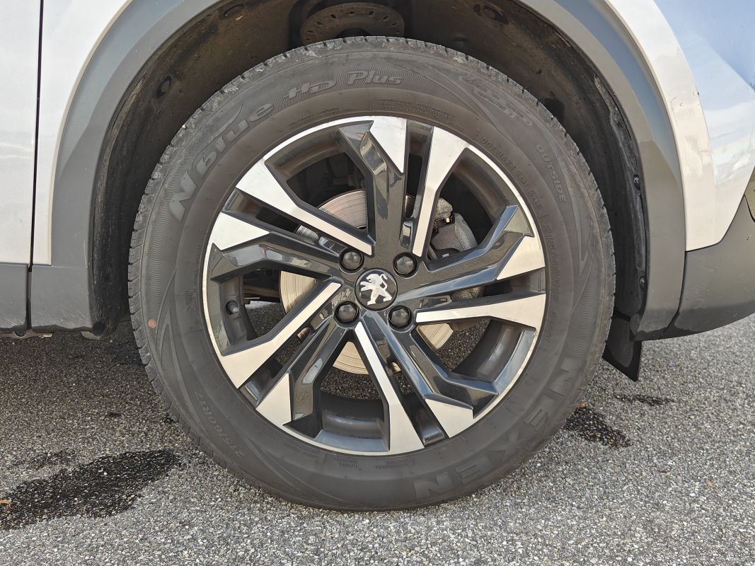 Peugeot 2008 — 33