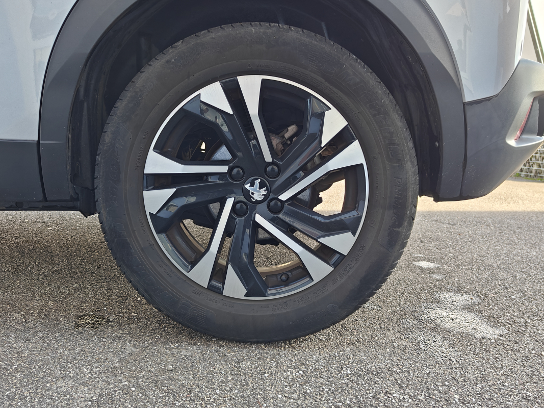 Peugeot 2008 — 35