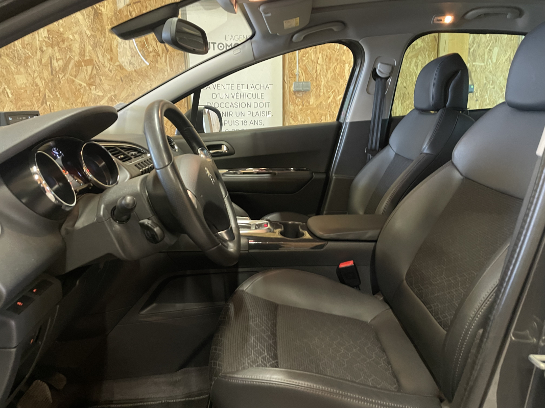 Peugeot 3008 — 8