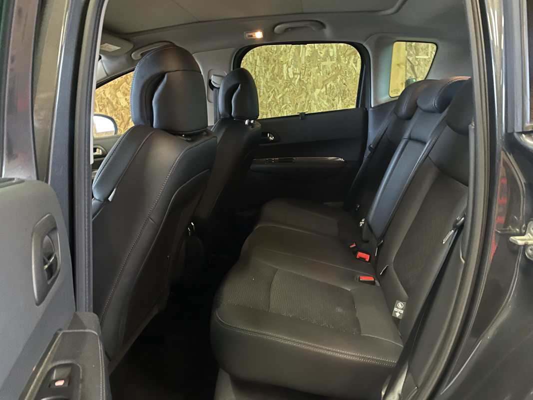 Peugeot 3008 — 15