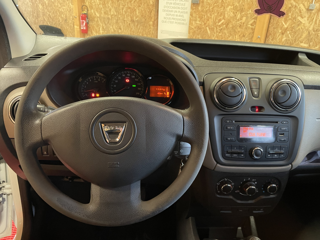 Dacia Dokker — 9