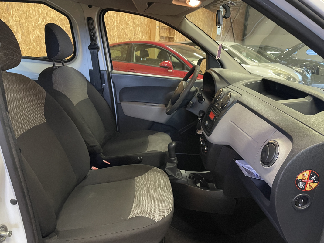 Dacia Dokker — 11
