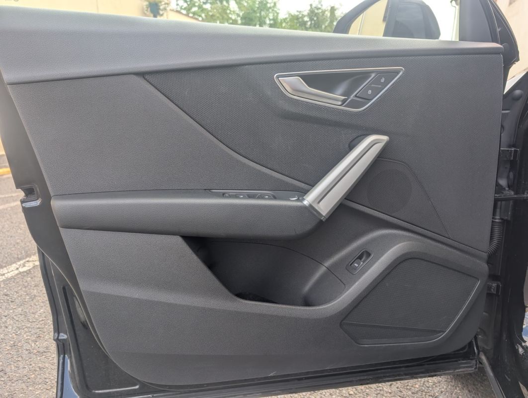Audi Q2 — 12