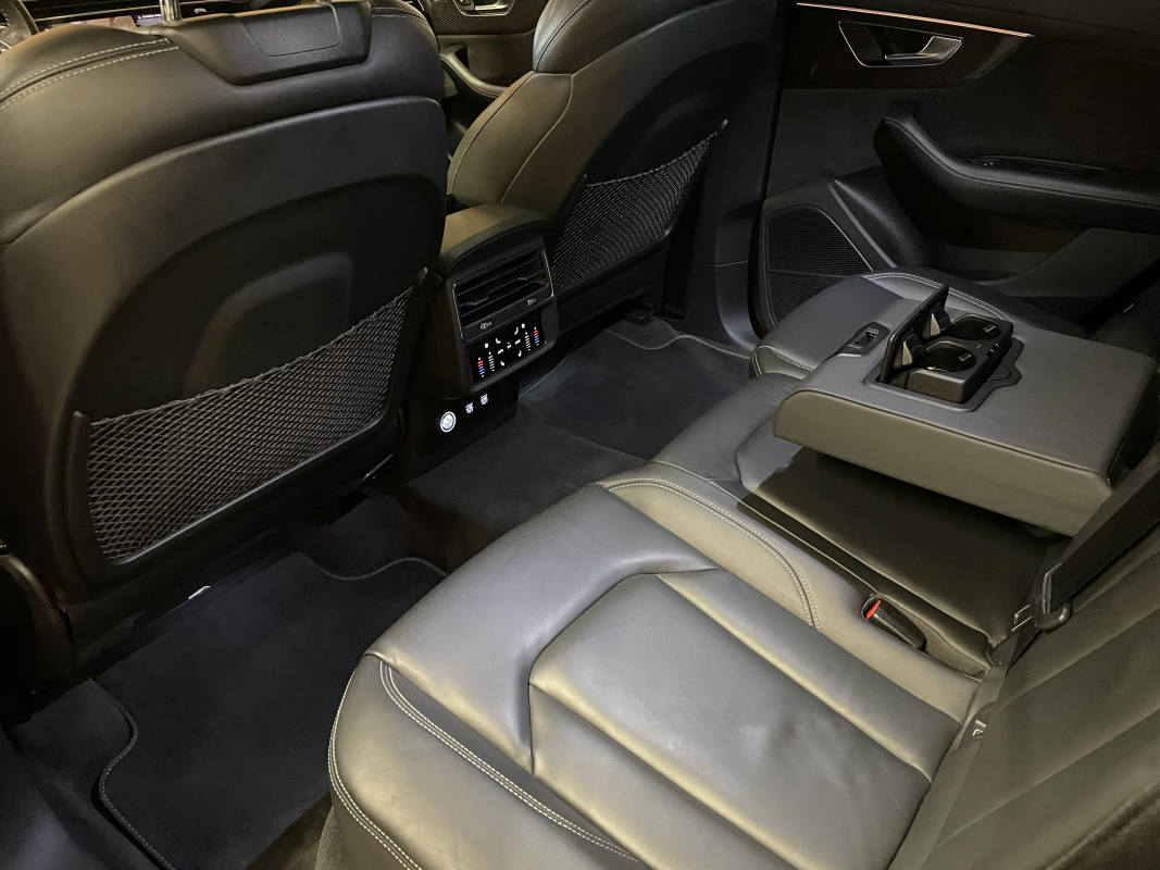 Audi SQ8 — 21