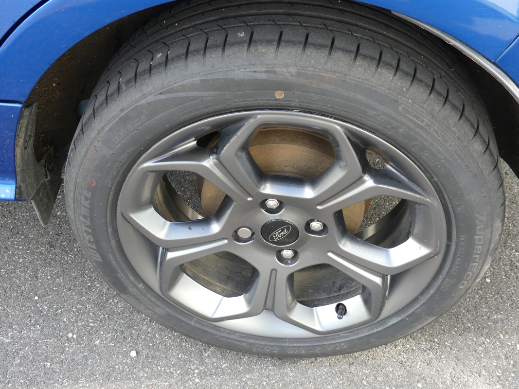 Ford Ecosport — 21