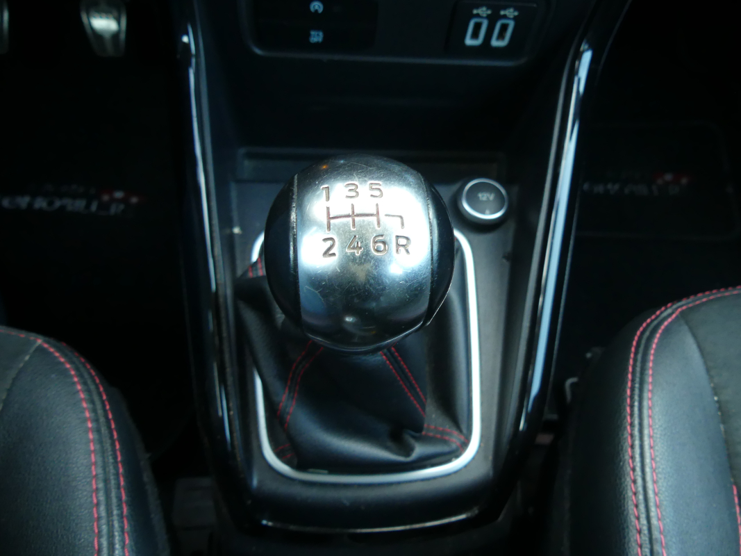 Ford Ecosport — 20
