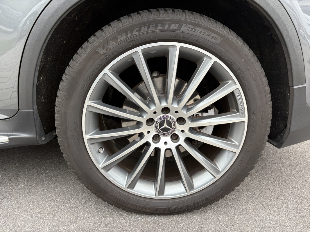 Mercedes Classe GLC — 40