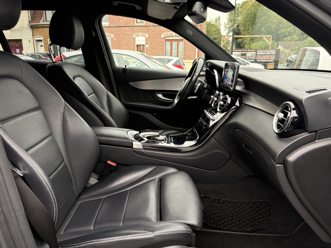 Mercedes Classe GLC — 22