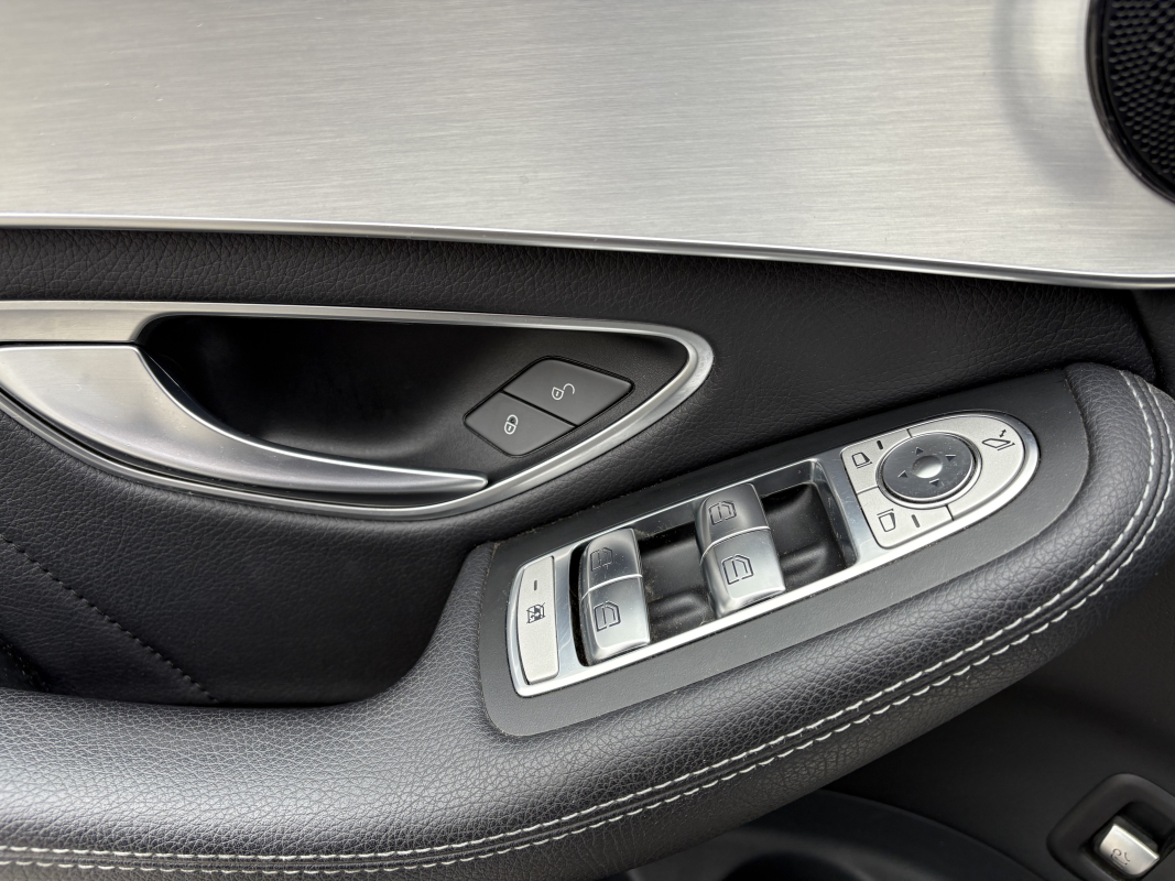 Mercedes Classe GLC — 25