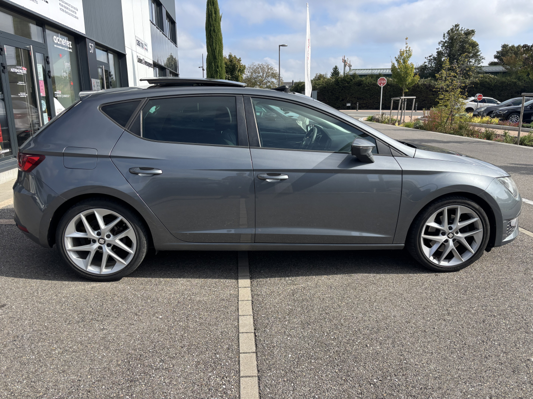 Seat Leon — 8