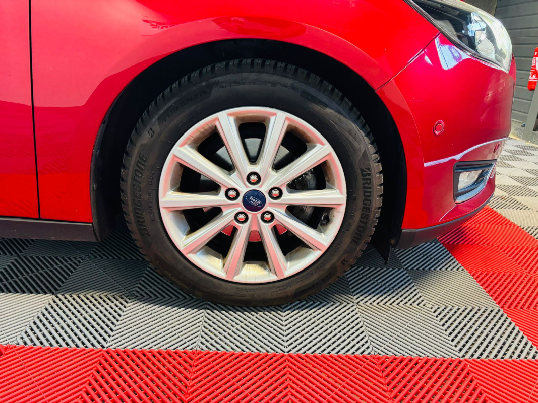 Ford Focus — 22