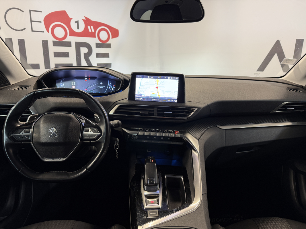 Peugeot 3008 — 10