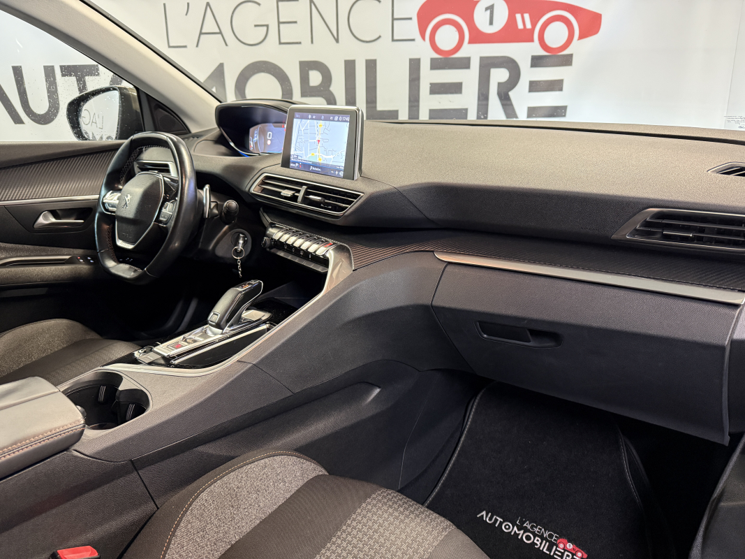 Peugeot 3008 — 13