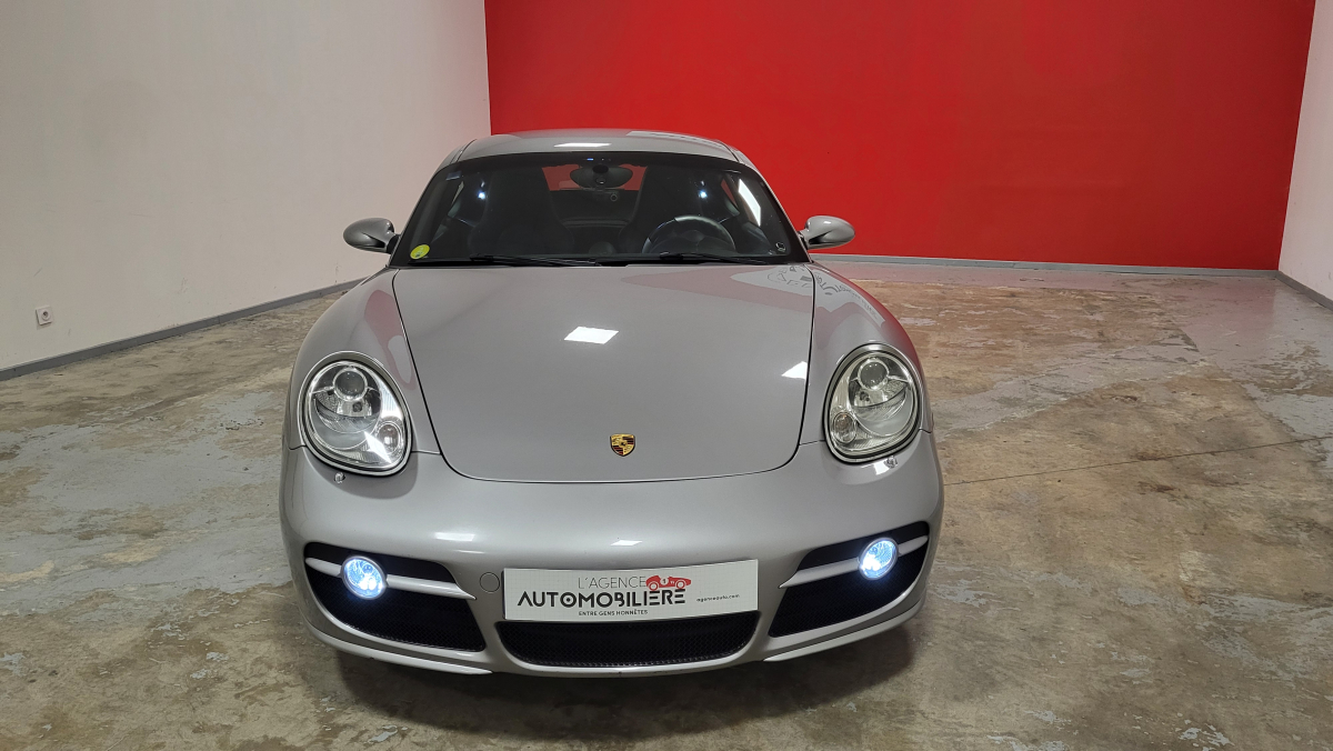 Porsche Cayman — 2