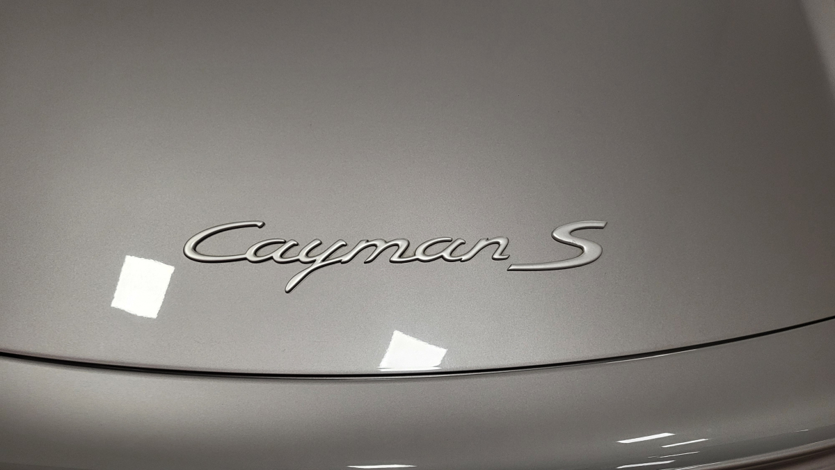 Porsche Cayman — 11