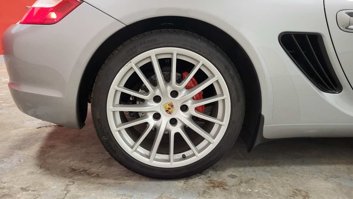 Porsche Cayman — 33