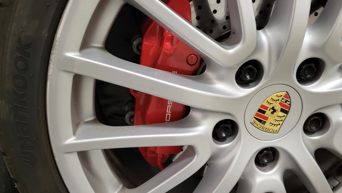 Porsche Cayman — 36