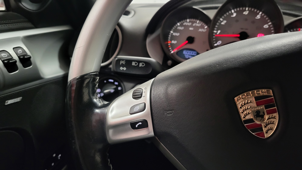 Porsche Cayman — 20