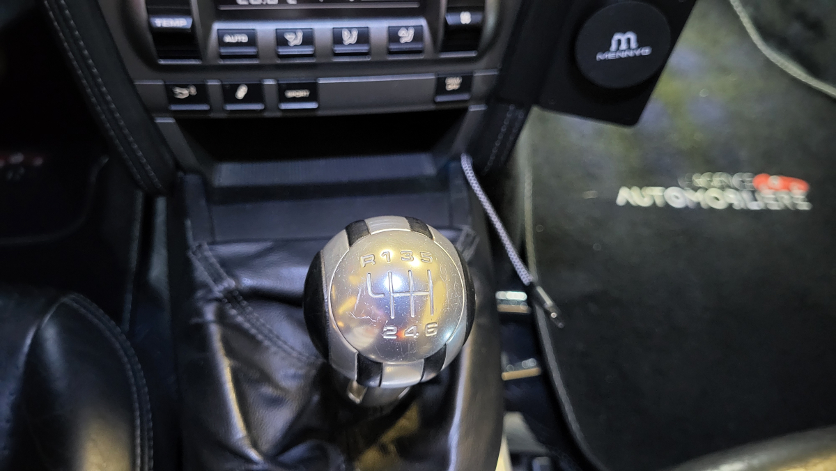 Porsche Cayman — 23
