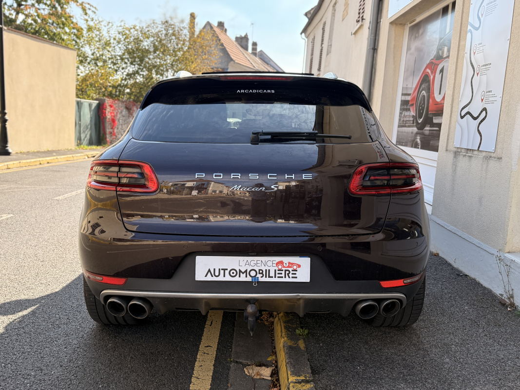 Porsche Macan — 6