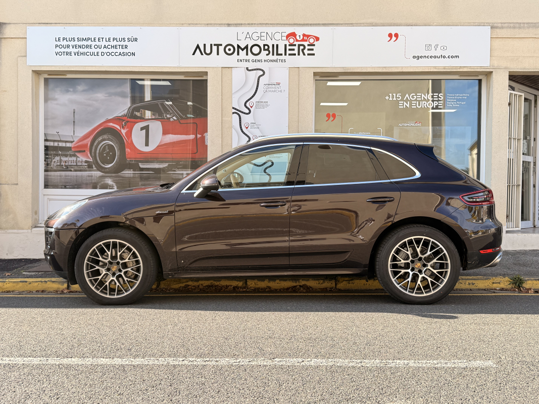 Porsche Macan — 7