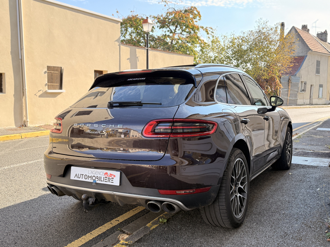 Porsche Macan — 4