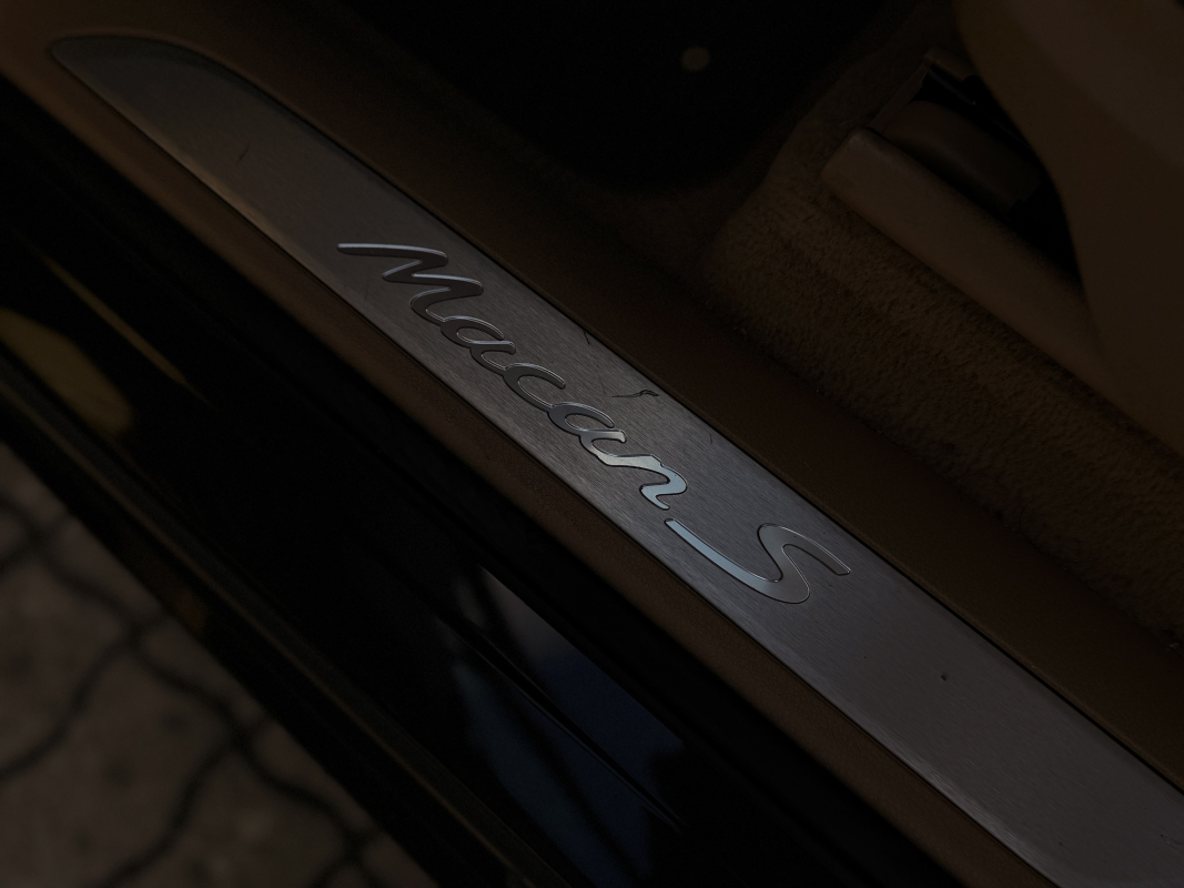 Porsche Macan — 20