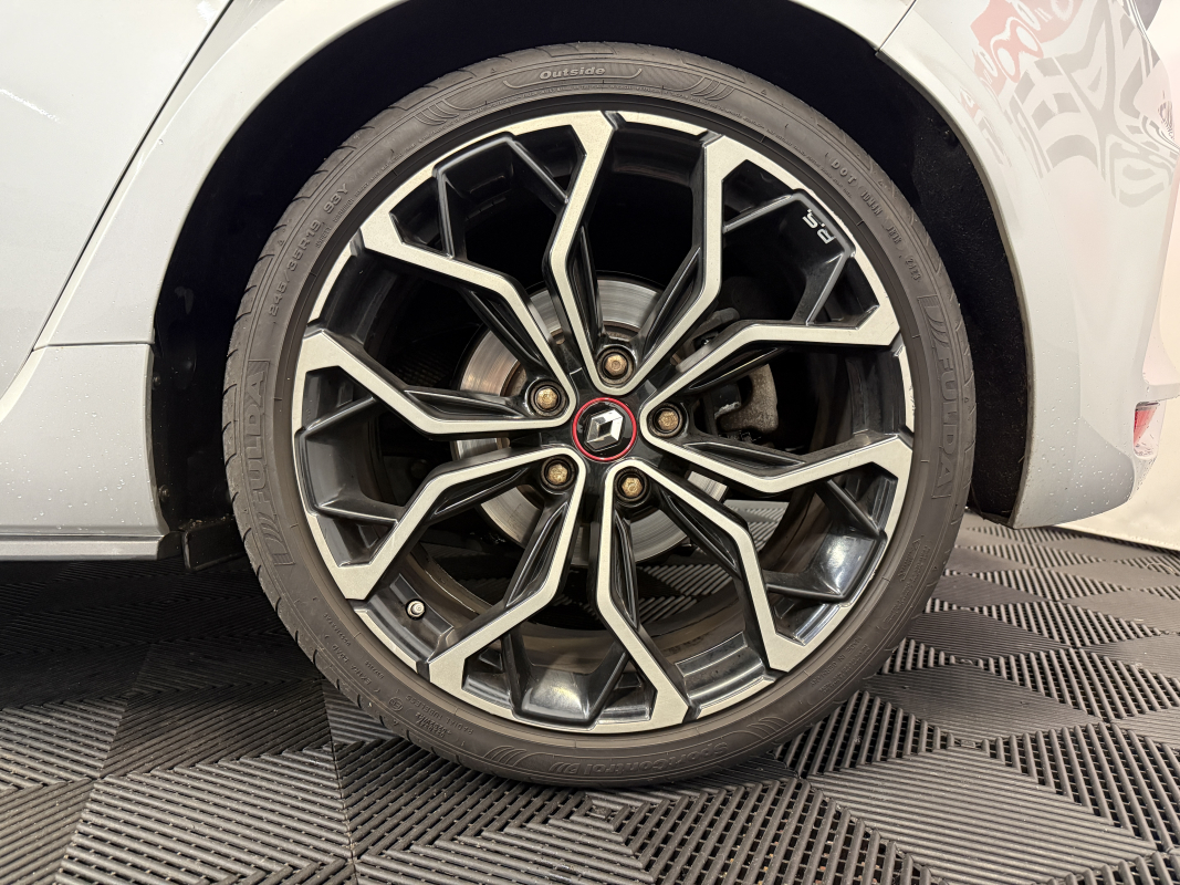 Renault Megane — 22