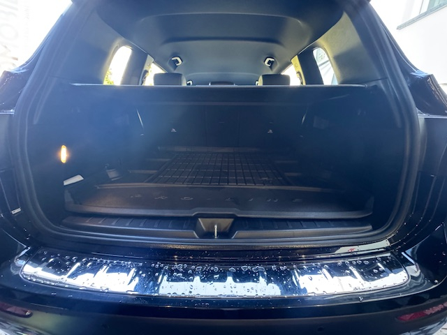 Mercedes GLB — 16