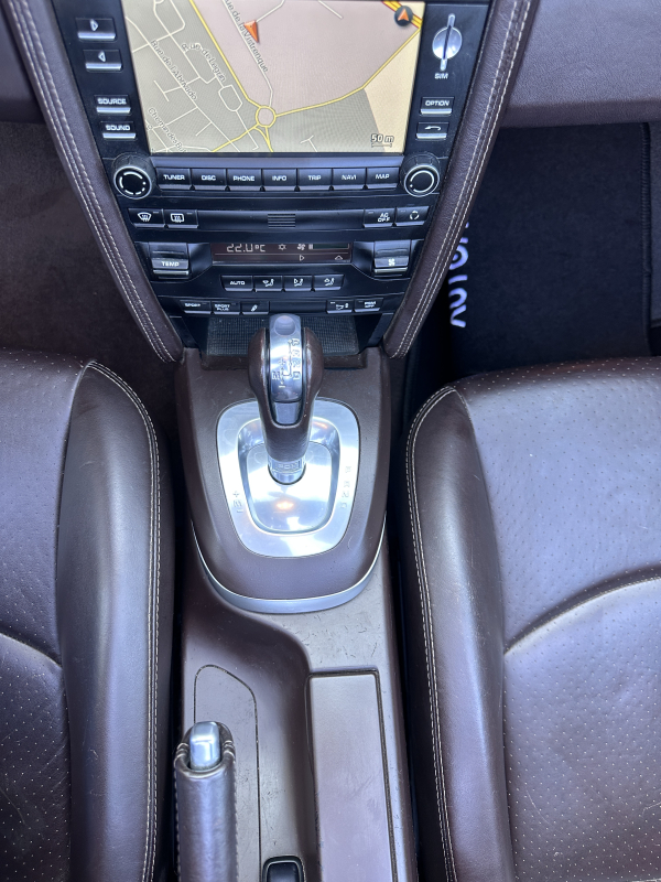 Porsche 911 — 15