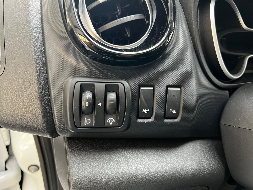 Renault Trafic — 15
