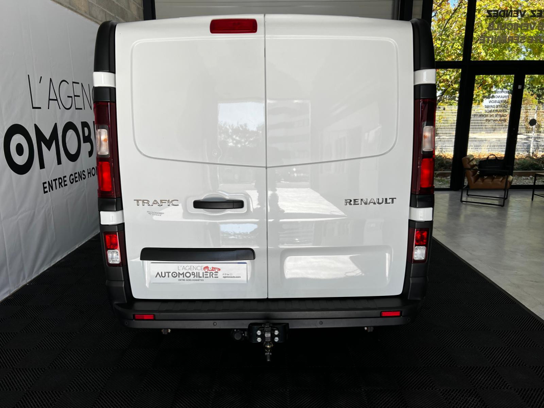 Renault Trafic — 9