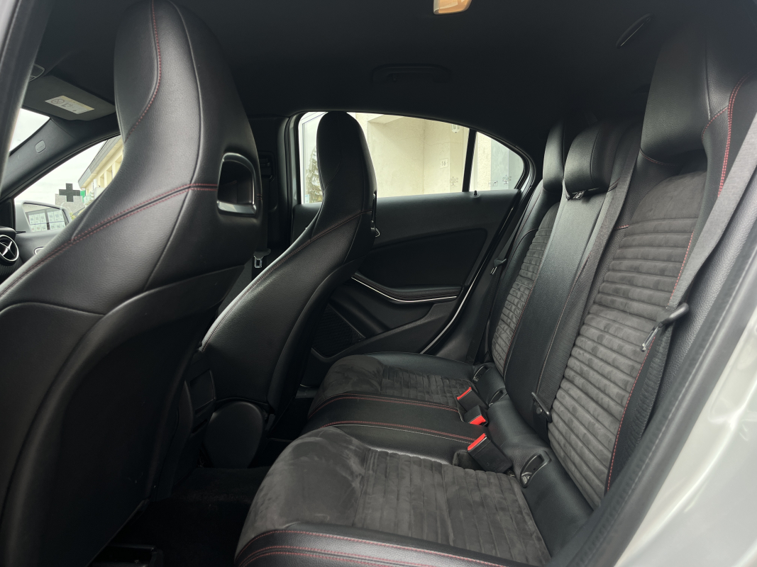 Mercedes Classe A — 15
