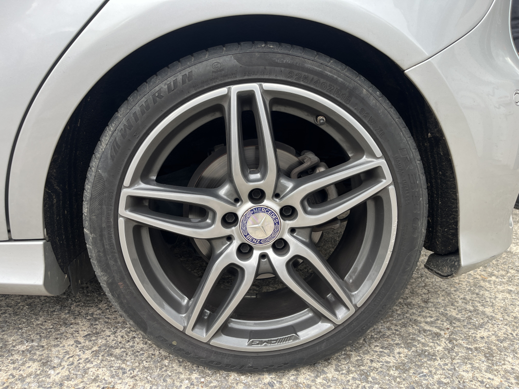 Mercedes Classe A — 18