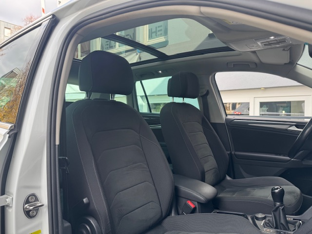 Volkswagen Tiguan — 10