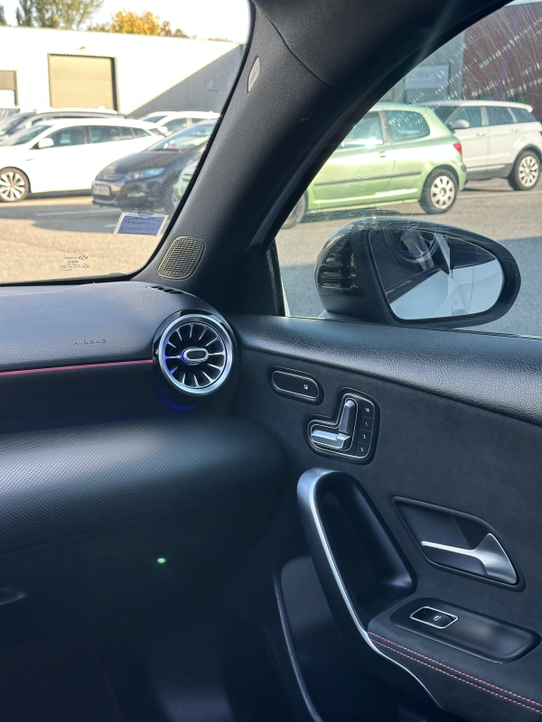 Mercedes Classe A — 23