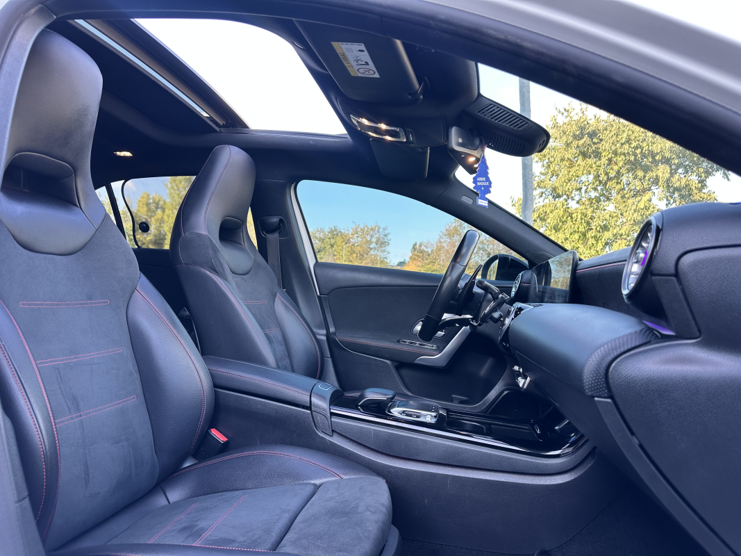 Mercedes Classe A — 14