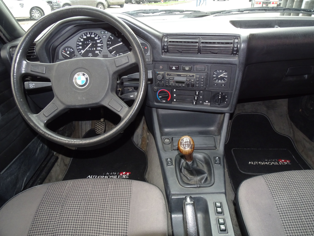 Bmw Série 3 Cabriolet — 25