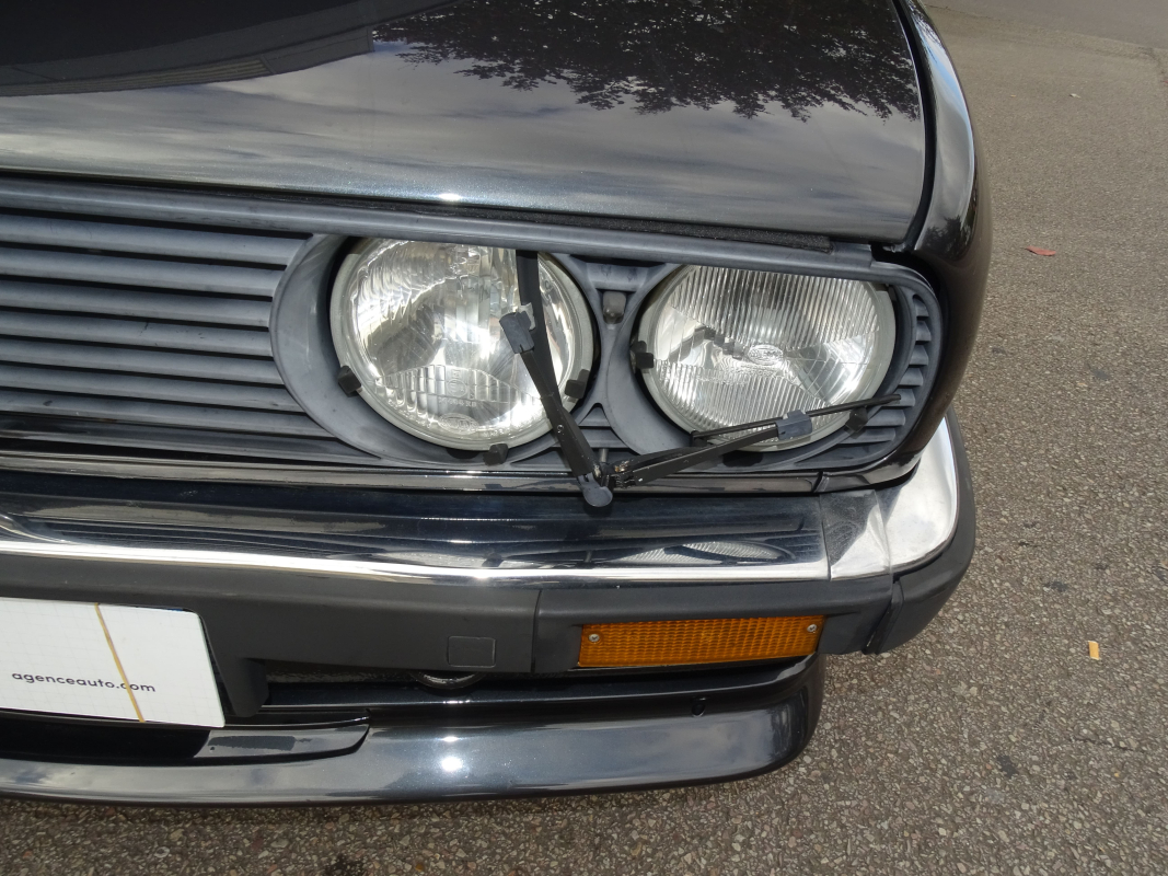 Bmw Série 3 Cabriolet — 28