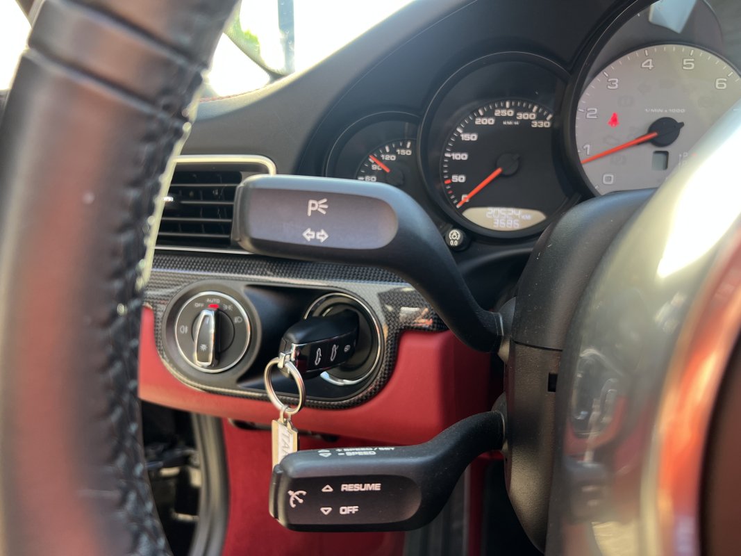 Porsche 911 Targa — 25