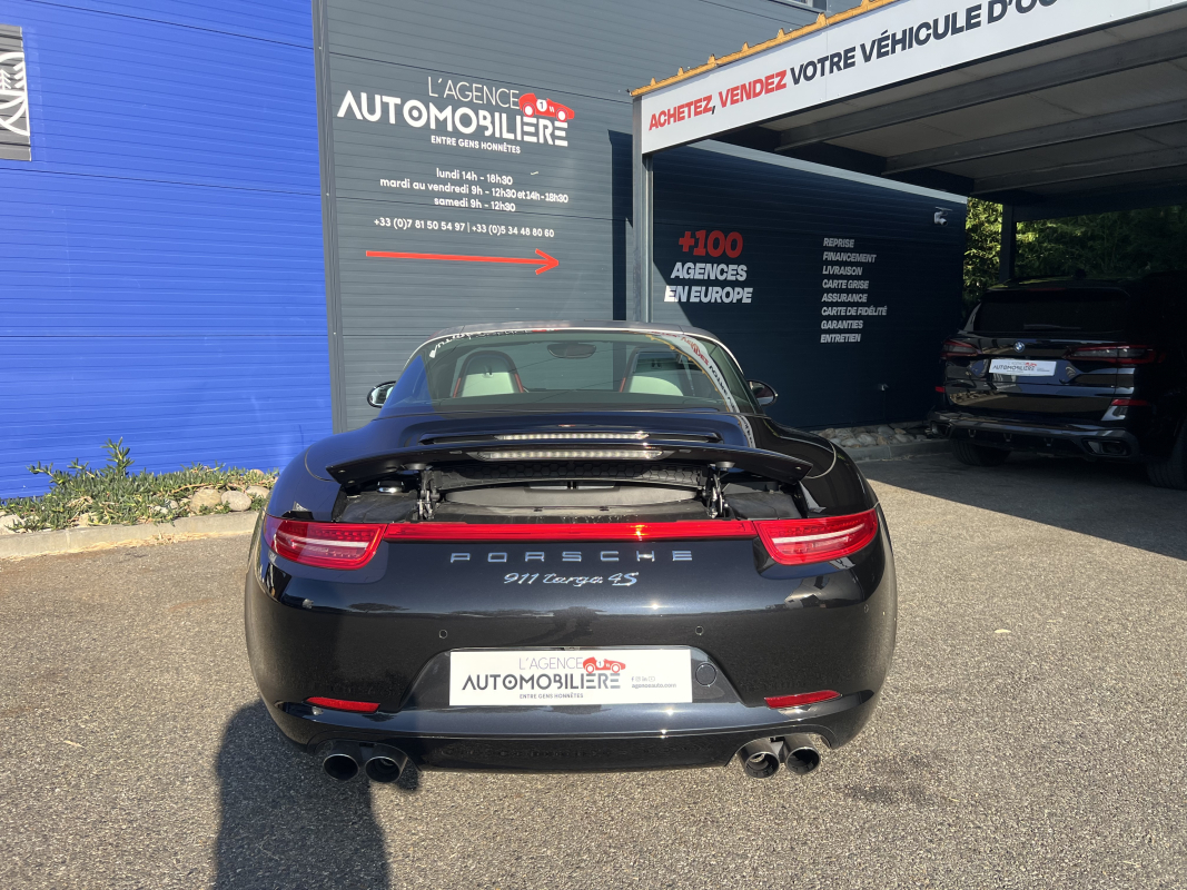 Porsche 911 Targa — 12